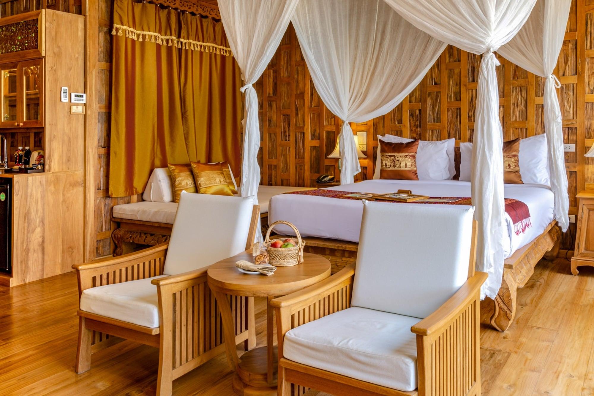 Grand Deluxe Bay View THB 2000 Net Resort Credit per