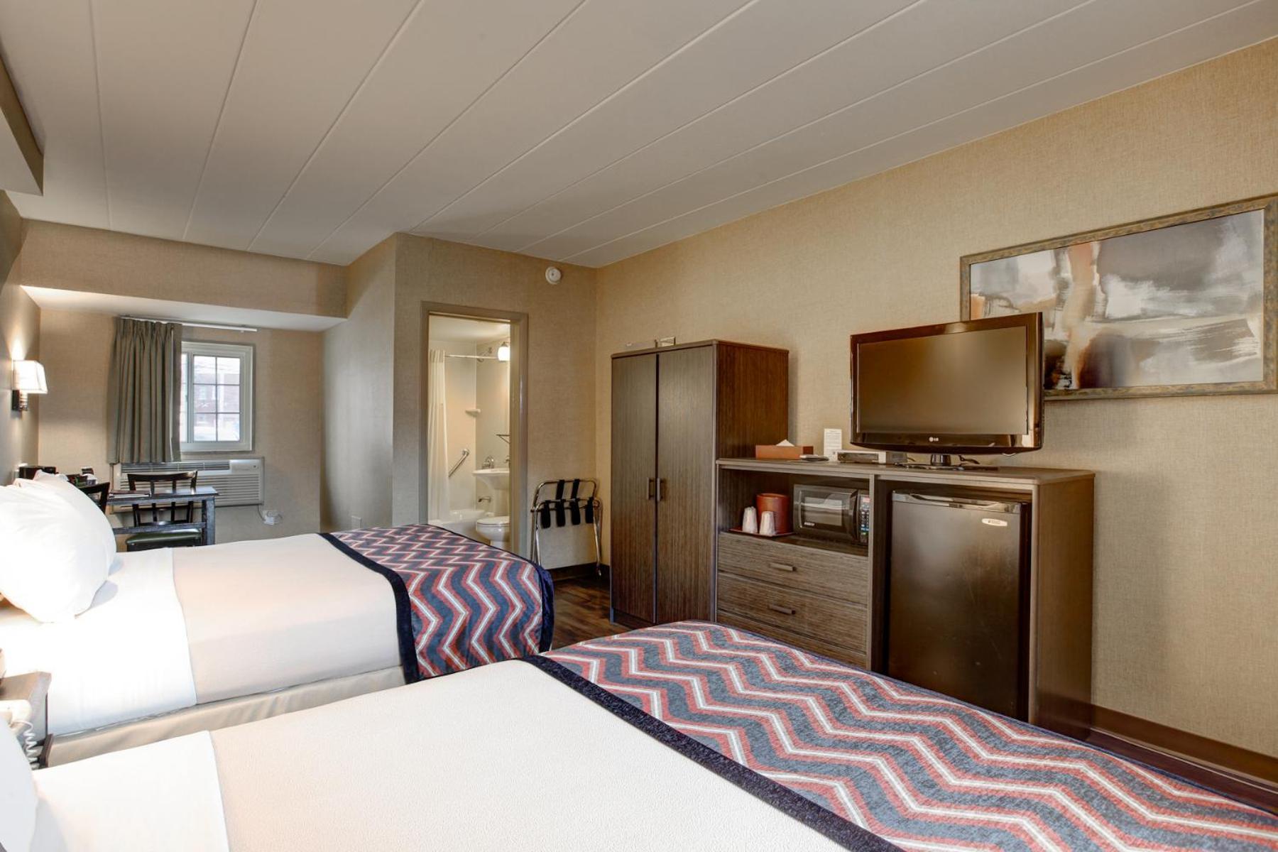 Queen Room Two Queen Beds