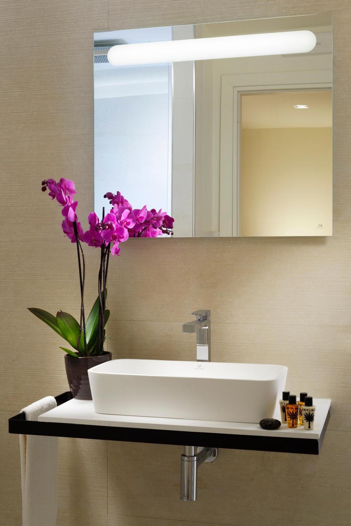 Superior Double Room,1216134766:JPEG