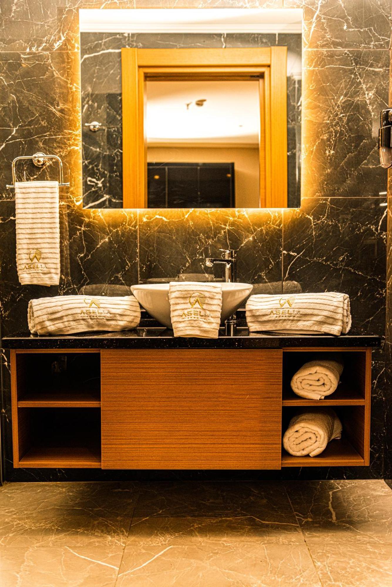 Standard Double or Twin Room with Sea View