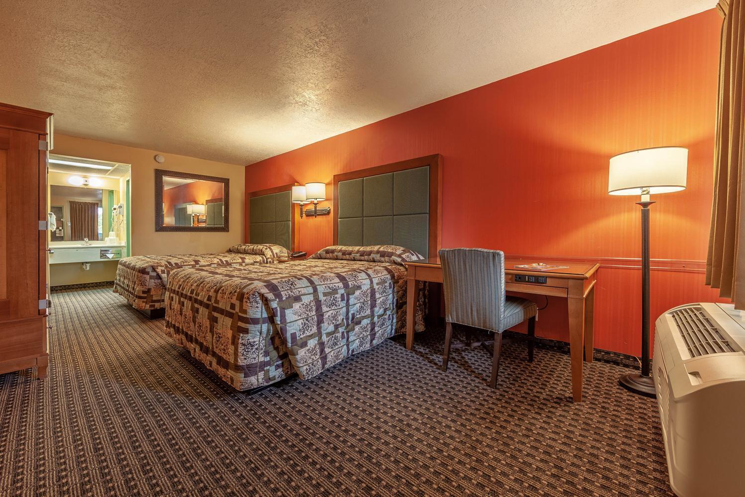 Queen Room Two Queen Beds