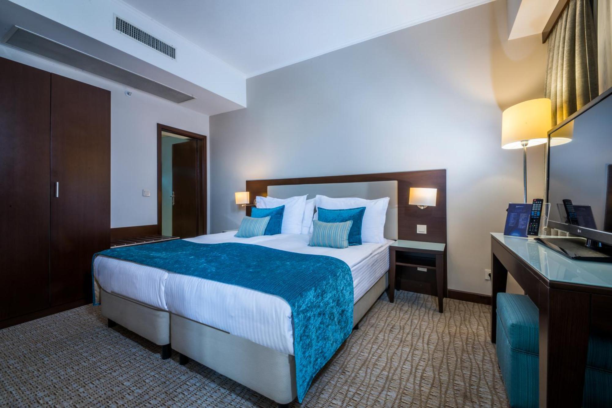 Suite City View