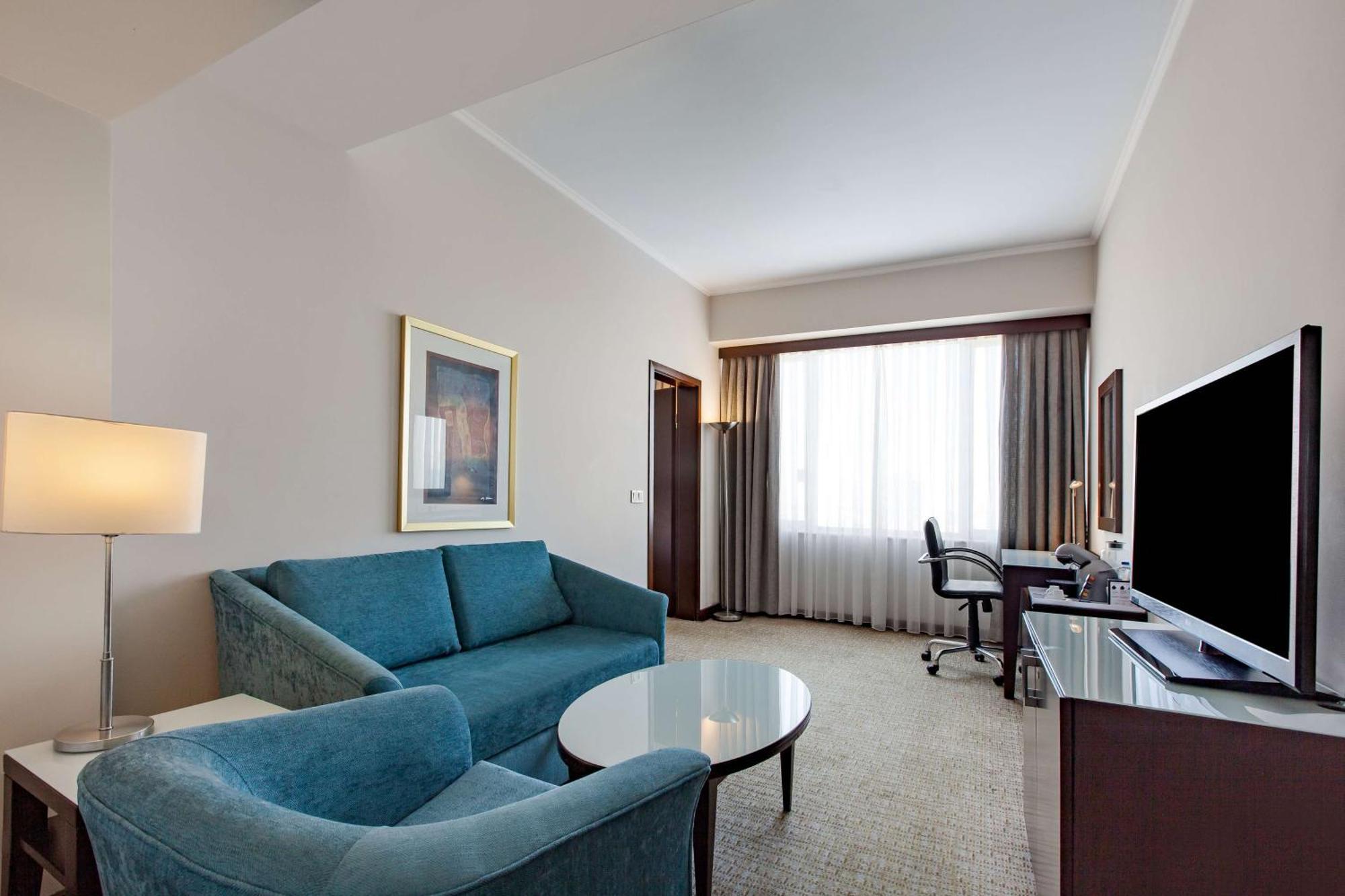 Suite City View