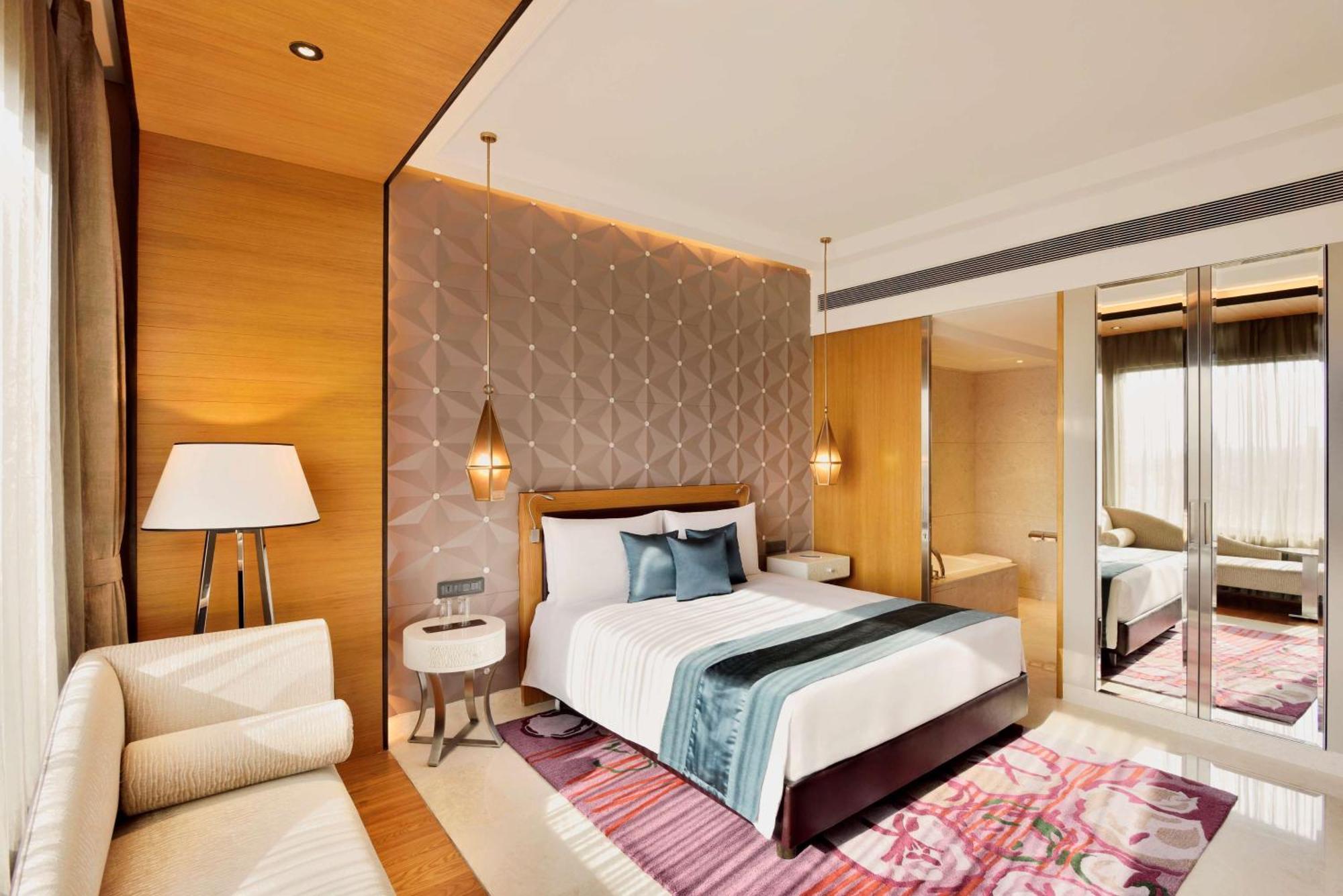 Junior Suite,631511754:JPEG