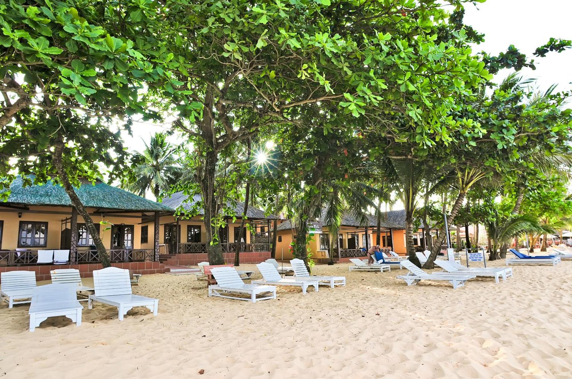 Bungalow Beach Front