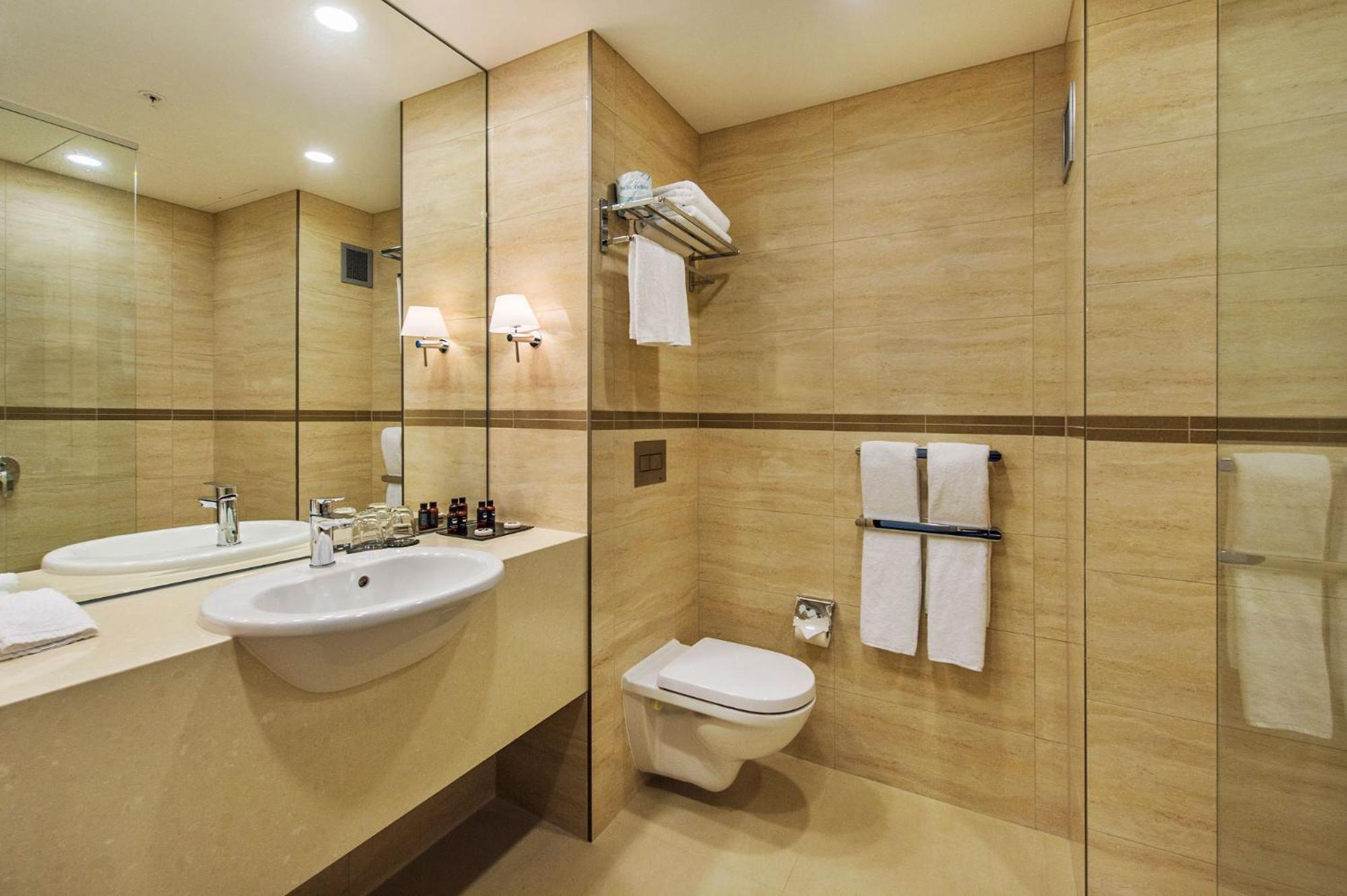 Premium King Room