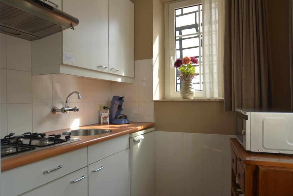 Deluxe One-Bedroom Apartment,688386030:JPEG