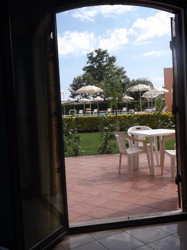 Apartment with Garden View,1456948048:JPEG