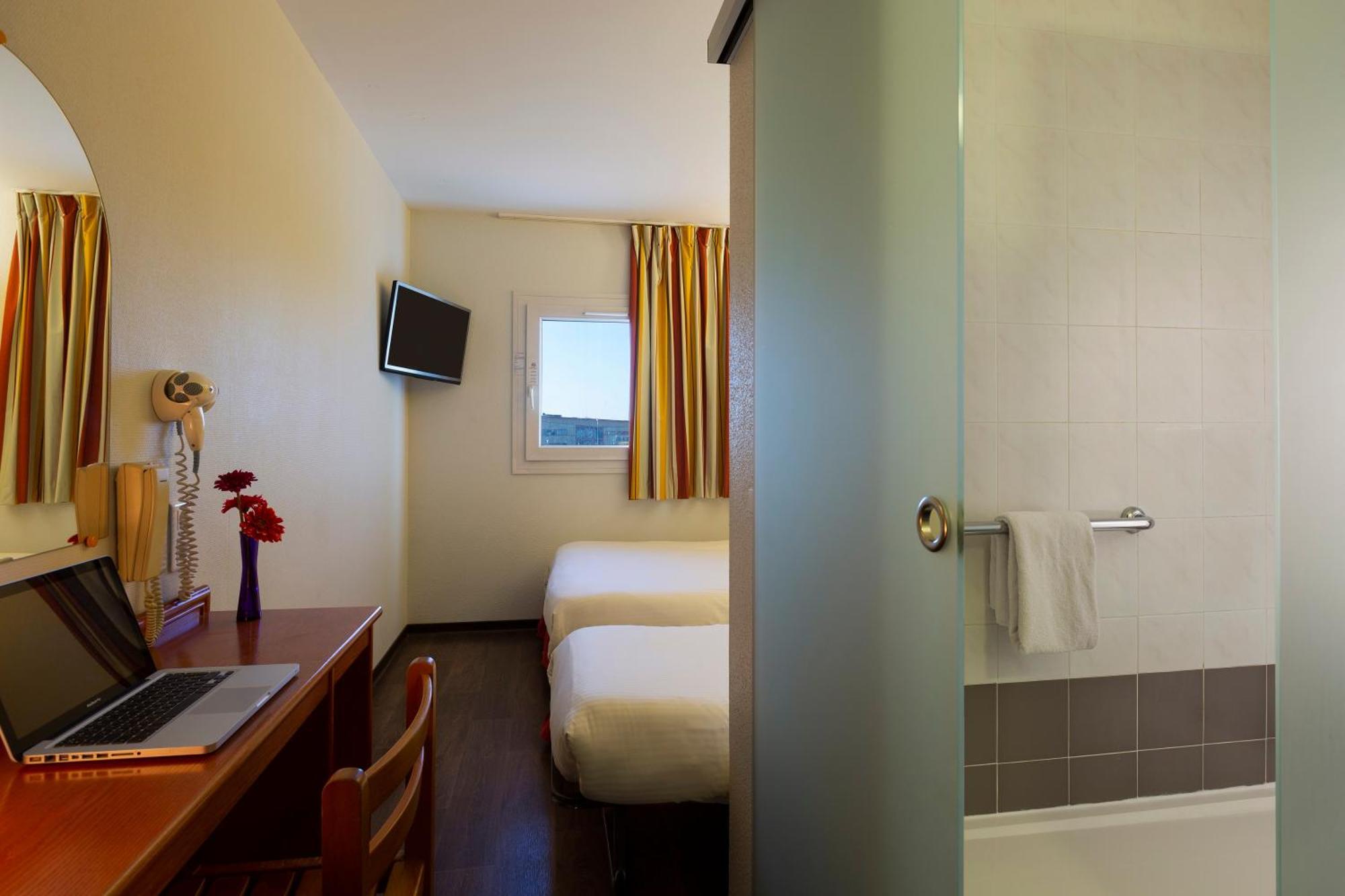 Twin Room,1284870856:JPEG