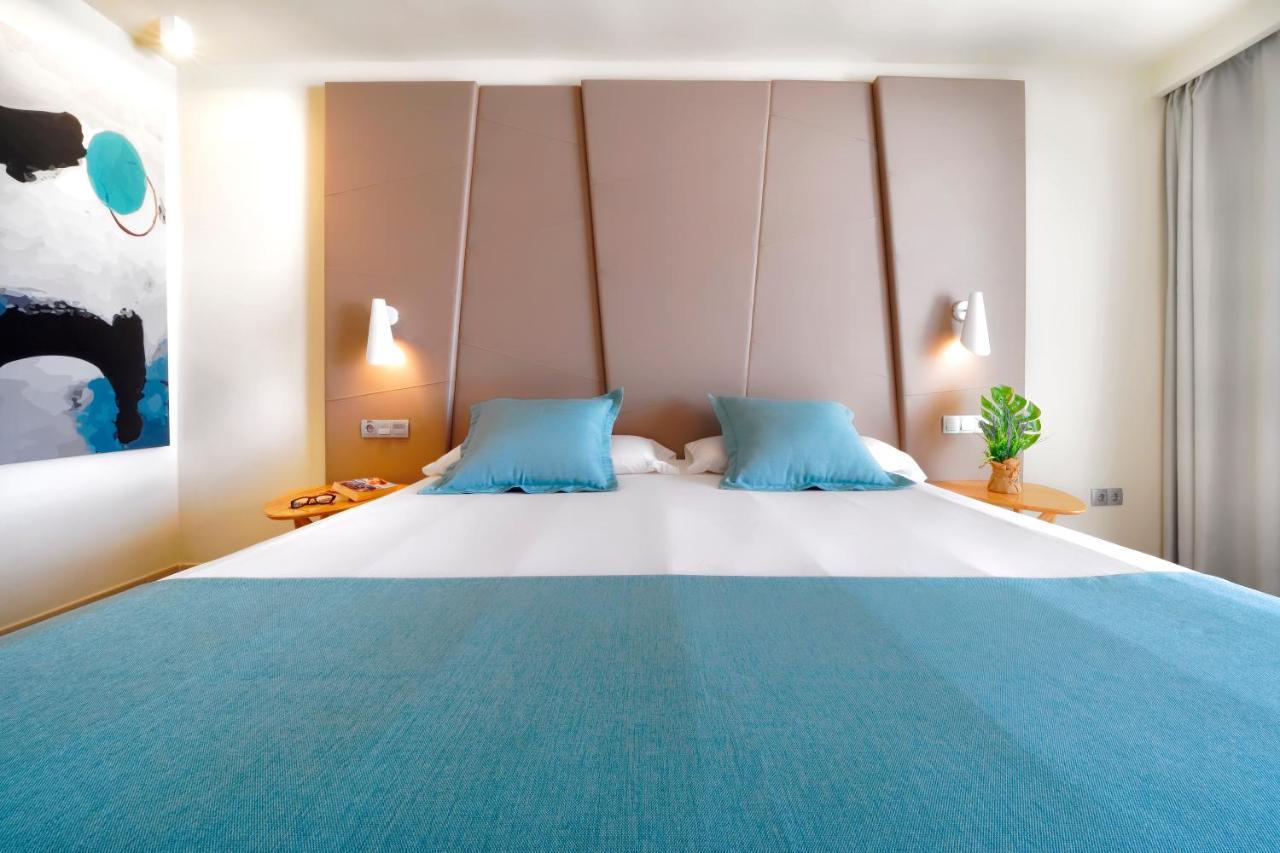 Junior Suite met Uitzicht op het Zwembad