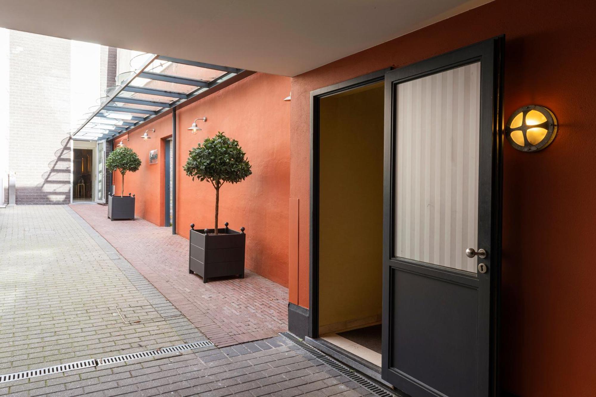 Comfort Room,1278415054:JPEG