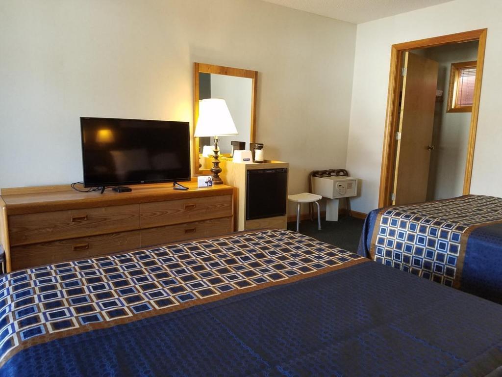 Deluxe Double Room Two Double Beds Non-Smoking