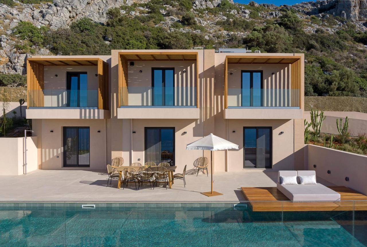 Villa 4 Chambres avec Piscine Privée - Vue sur Mer