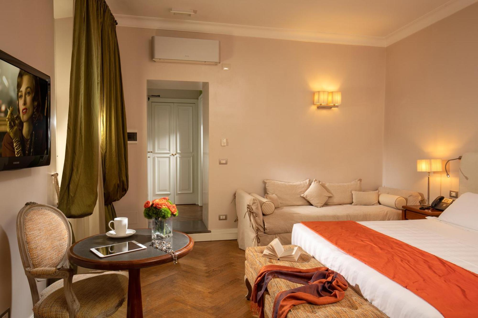 Elegance Triple Room Annex Building Via del Corso 75
