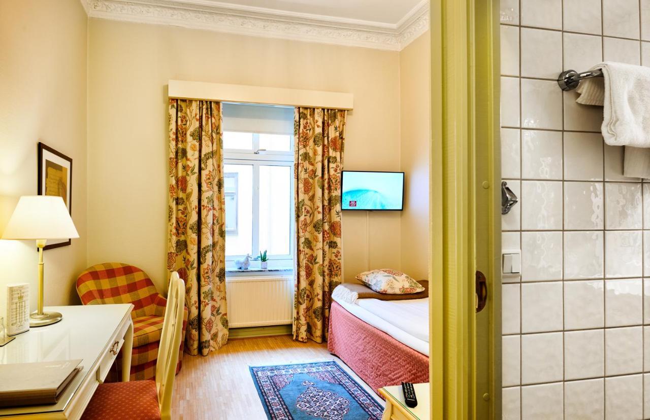 Single Room,1434012160:JPEG