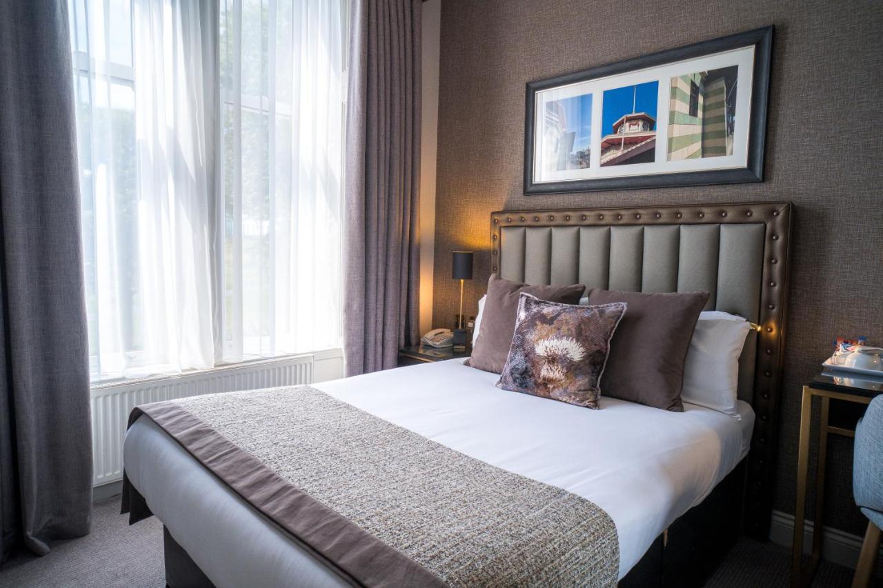 Budget Double Room,1270612525:JPEG