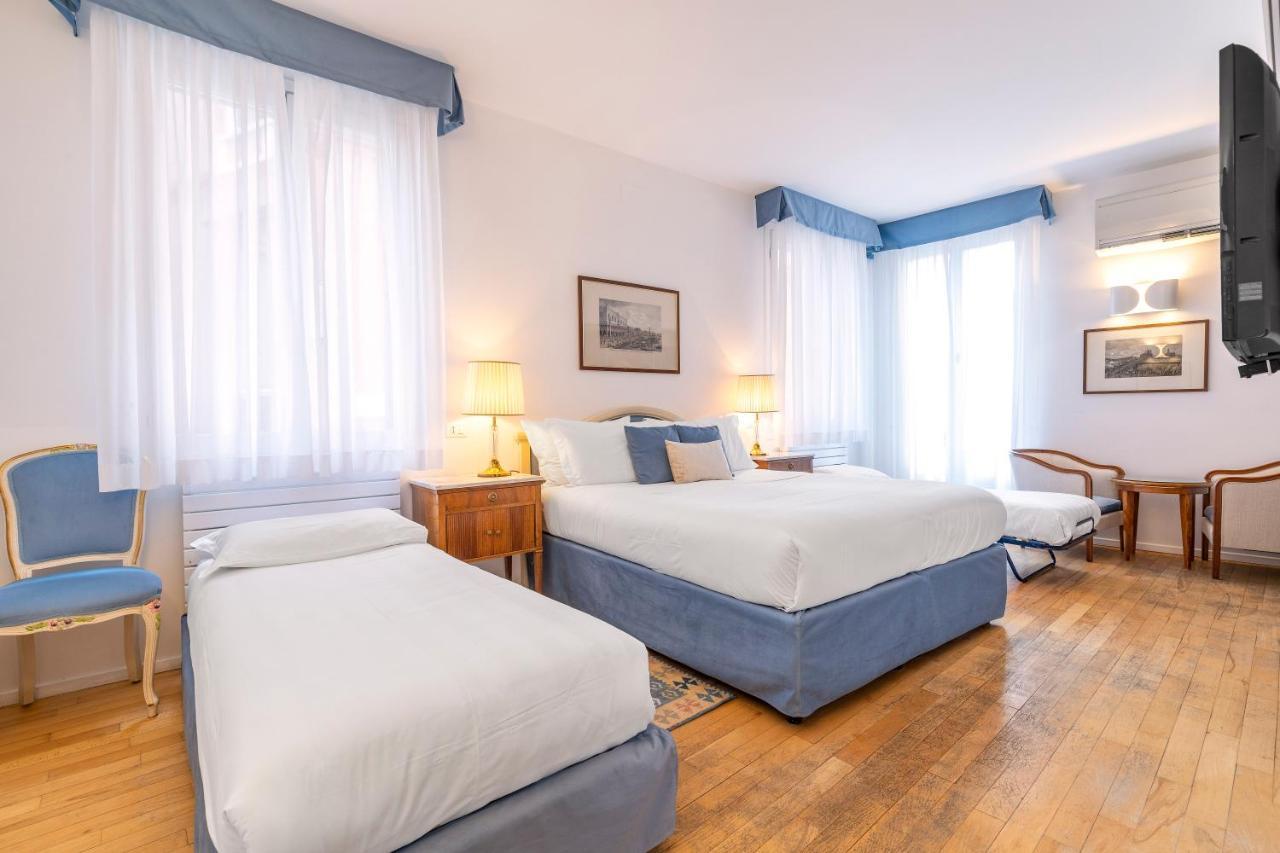 Deluxe Double Room Canal View