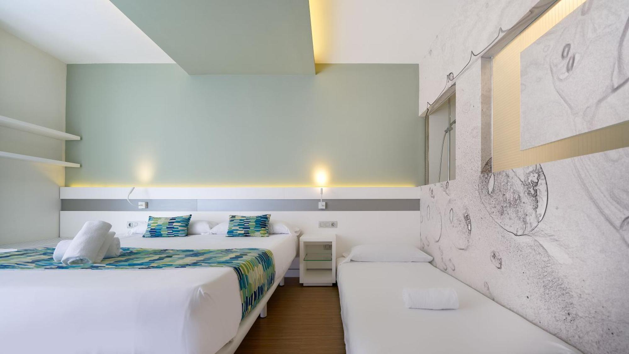 Chambre Triple avec Balcon