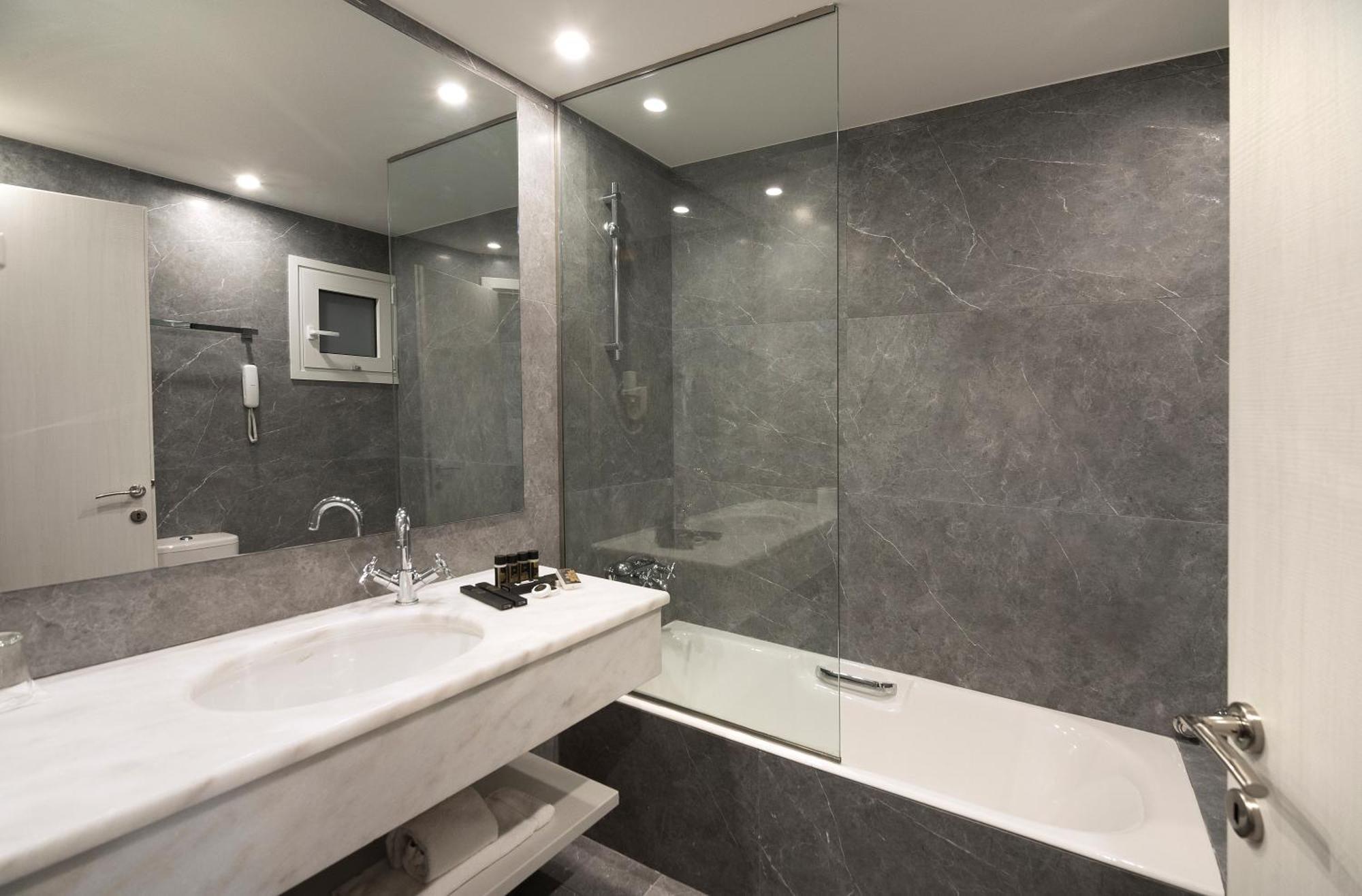 Habitación Doble Superior con vistas a la ciudad - 1 o 2 camas
