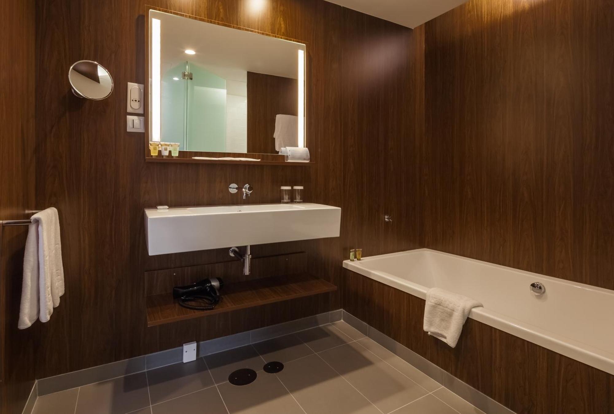 Superior Double Room,1346226440:JPEG