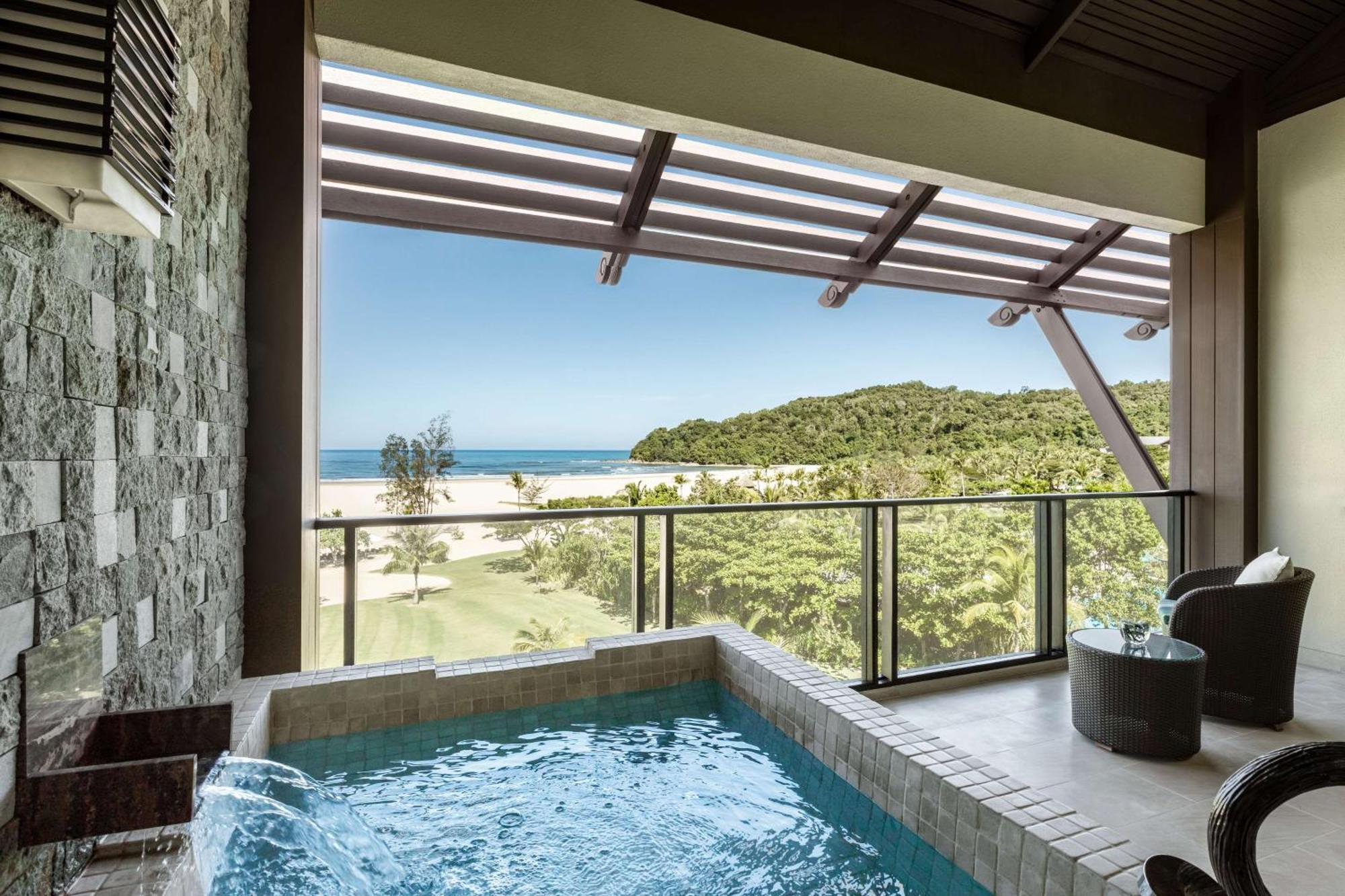 Ocean Wing Junior Suite Sea View Twin Room