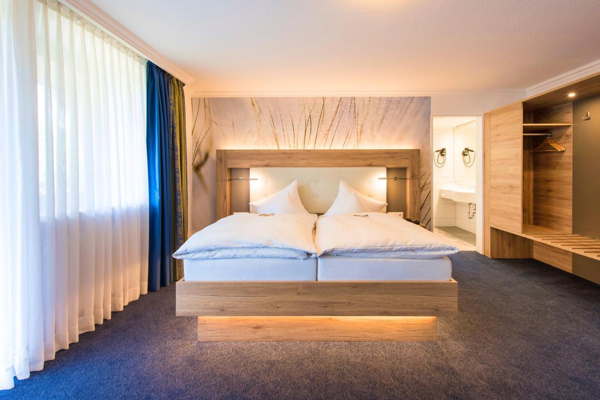 Junior Suite,1282406590:JPEG
