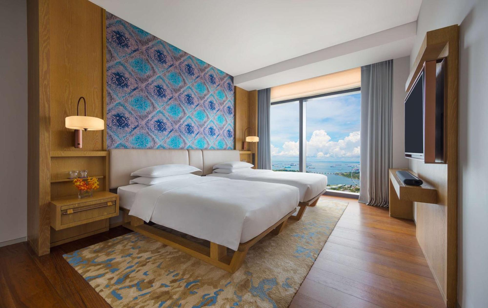 Quarto Deluxe com 2 Camas de Solteiro e Vista do Mar