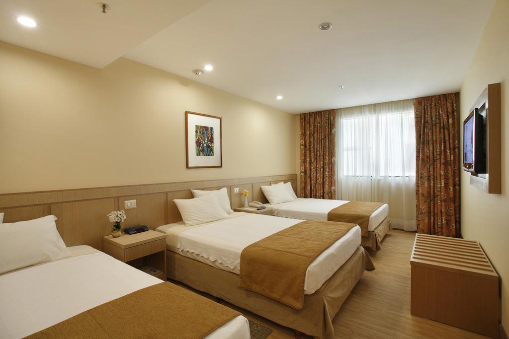 Family Suite (4 Adults + 2 Children),1543095193:JPEG