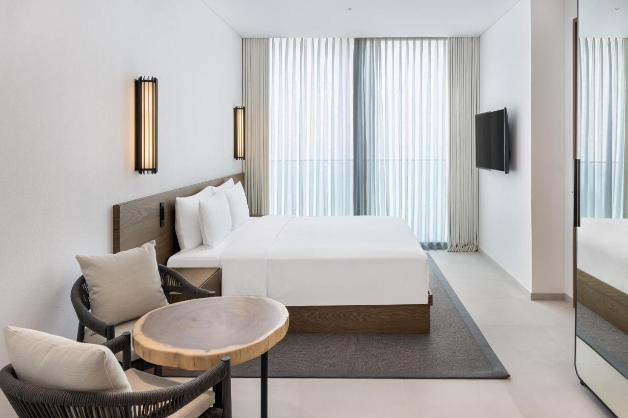 One-Bedroom Suite