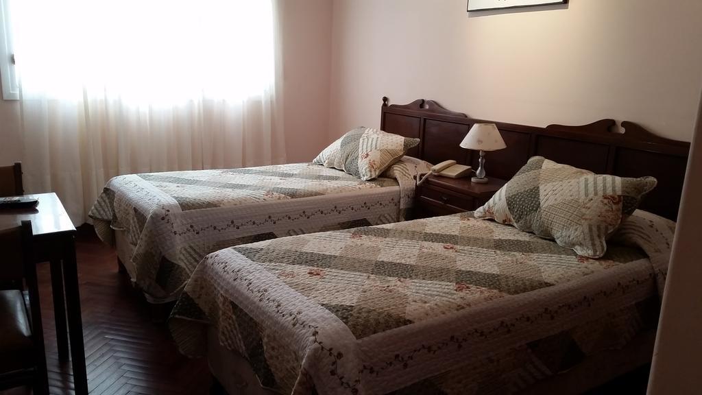Quarto Duplo
