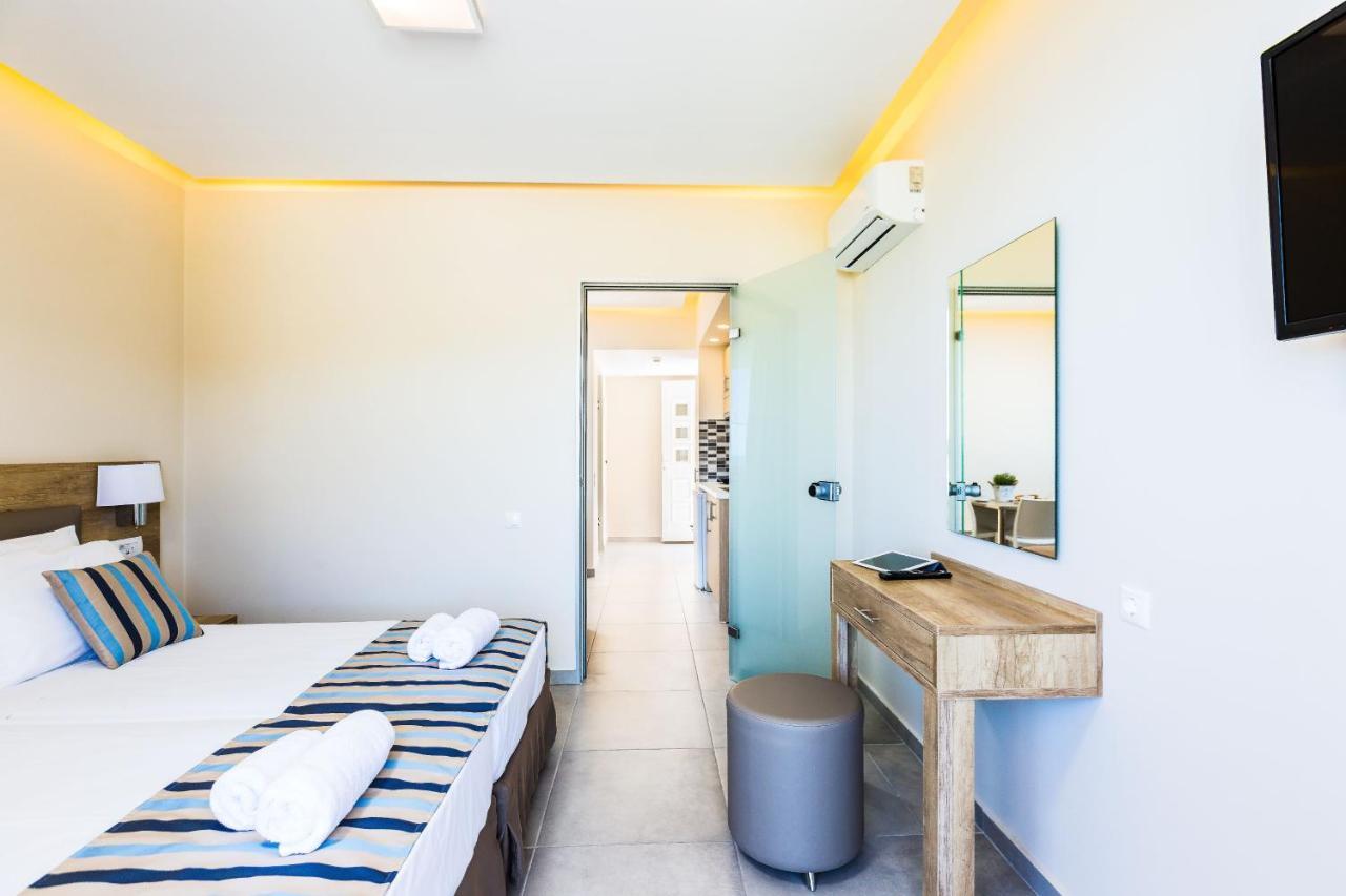 Superior One-Bedroom Triple Apartment