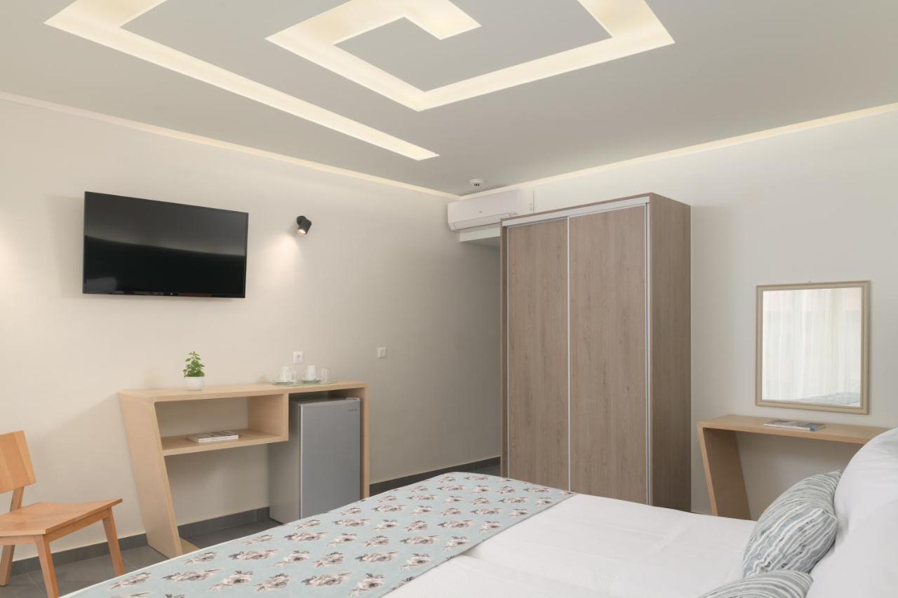 Essential Room