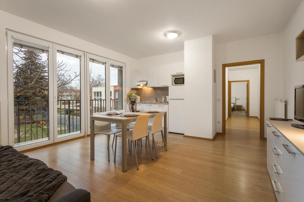 Two-Bedroom Apartment with Balcony (6 people),1588465927:JPEG