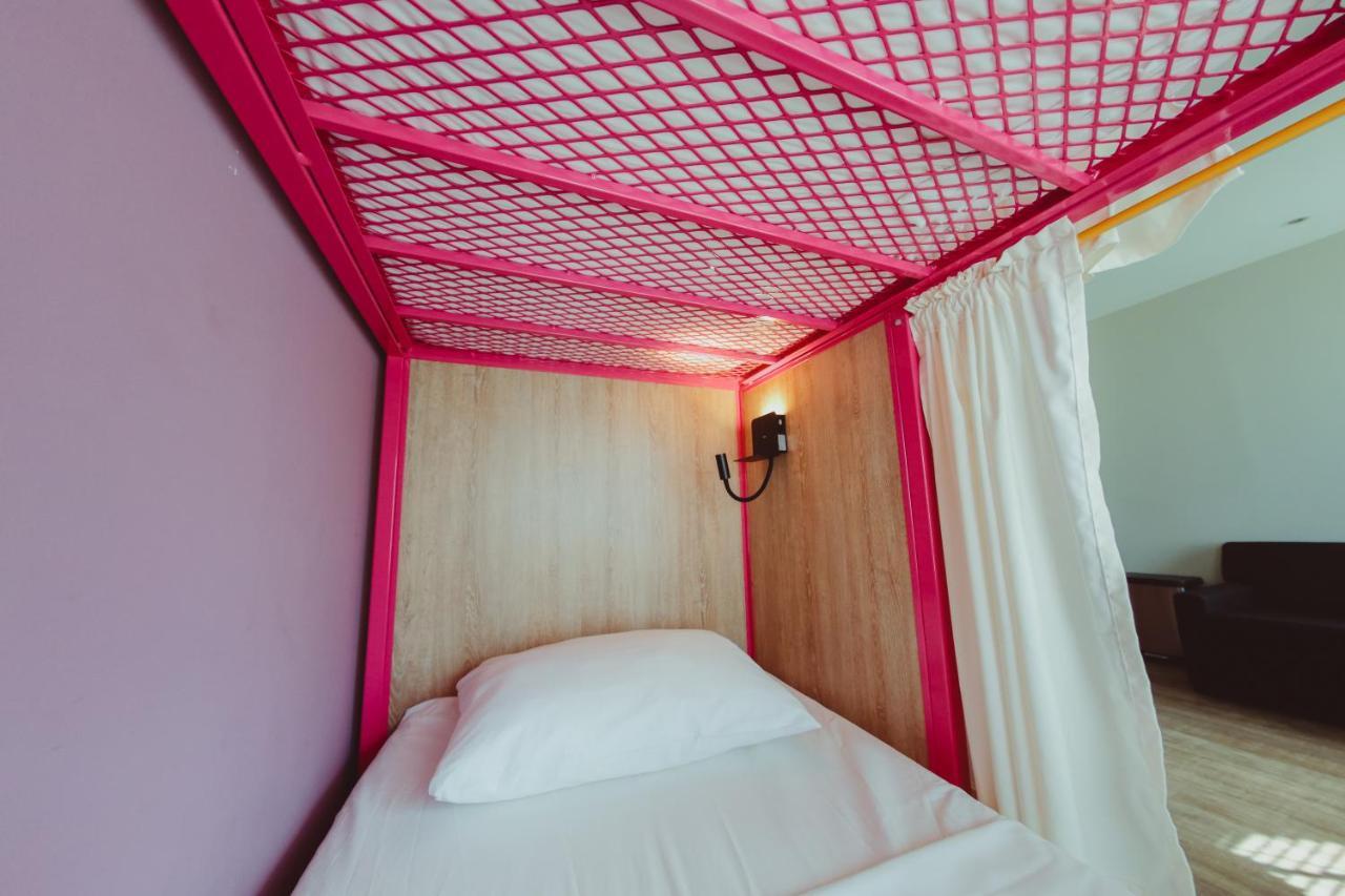 Bed 10-Bed Mixed Dormitory Room
