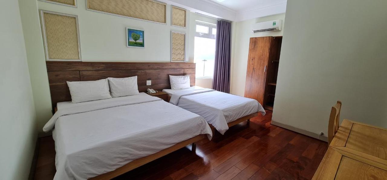 Triple Room with Sea View