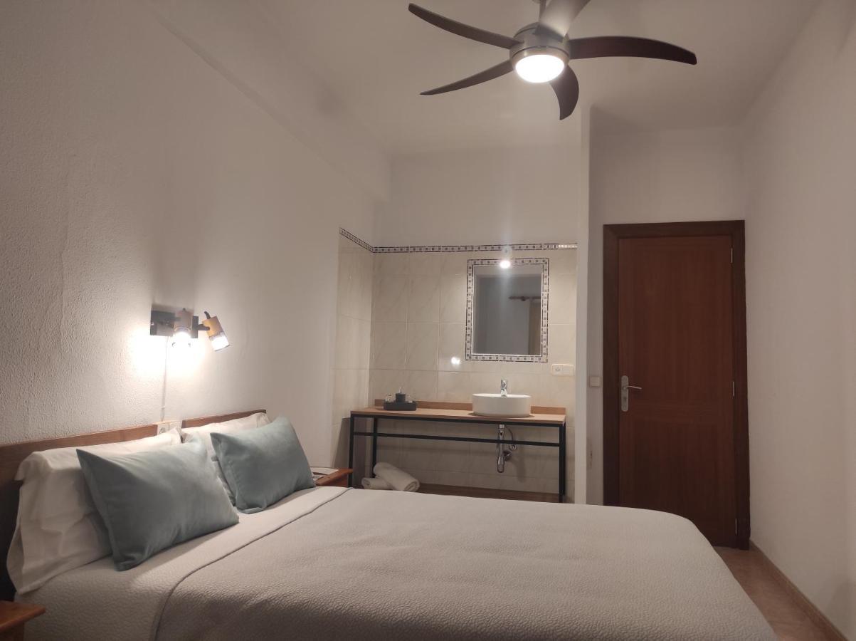 Double or Twin Room with Shared Bathroom