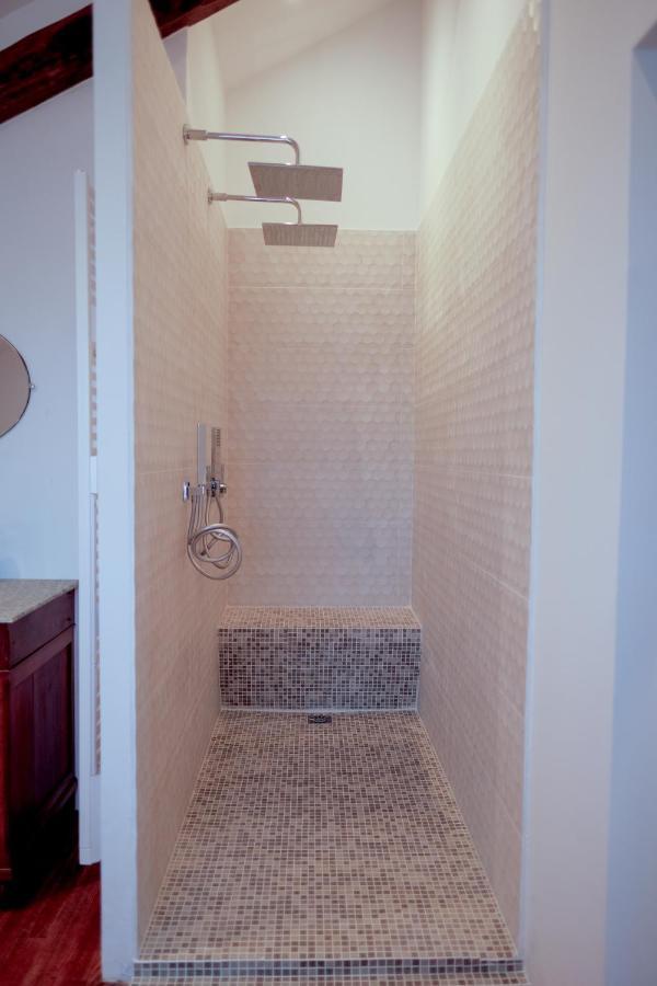 Double Room,1372027853:JPEG