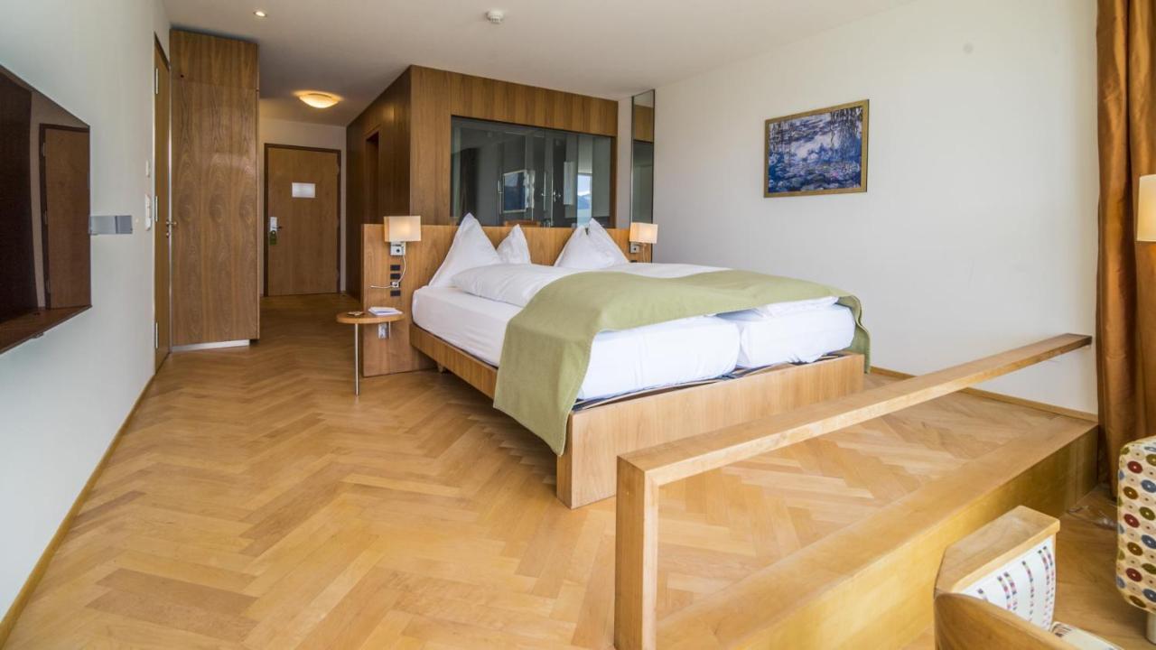 Junior Suite,1363878509:JPEG
