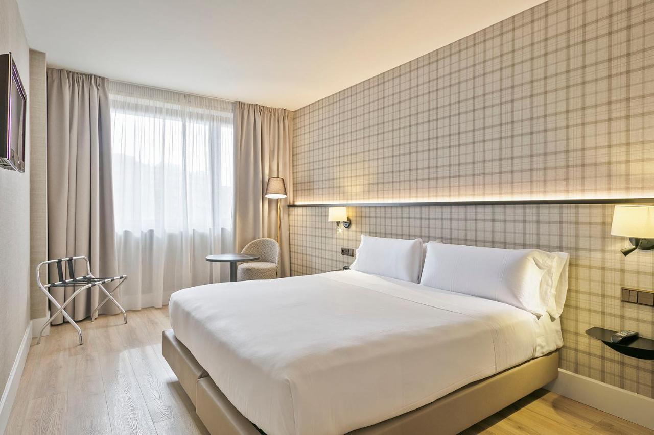 Superior Queen Room,1365232160:JPEG