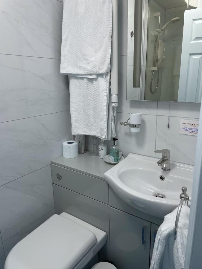 Small Semi-Basement Twin Room