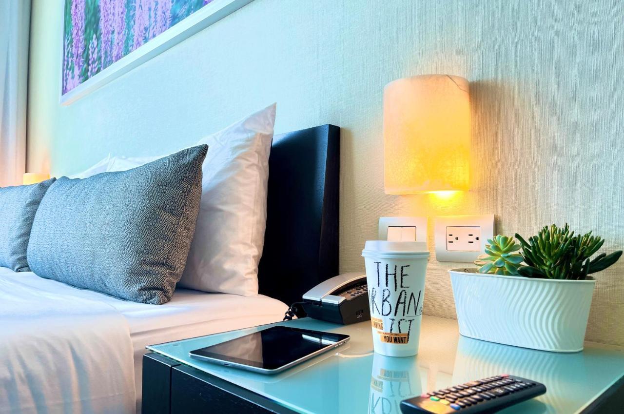 Chambre Lit Queen-Size Deluxe - Vue sur Ville