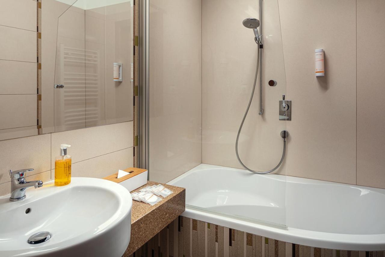 Suite Wellness Access