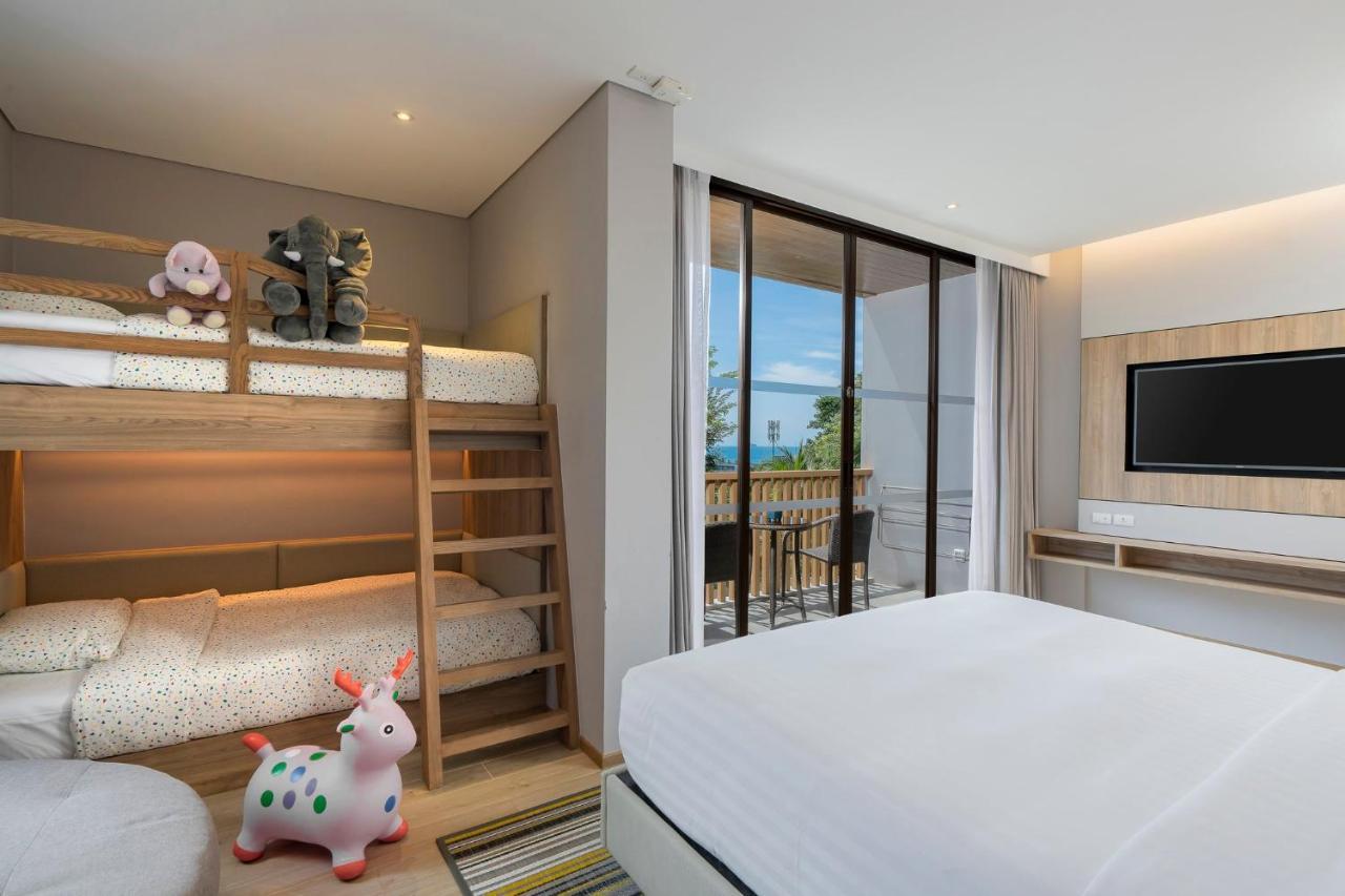 Family Balcony Seaview Room One King One Bunk Bed,1498613425:JPEG