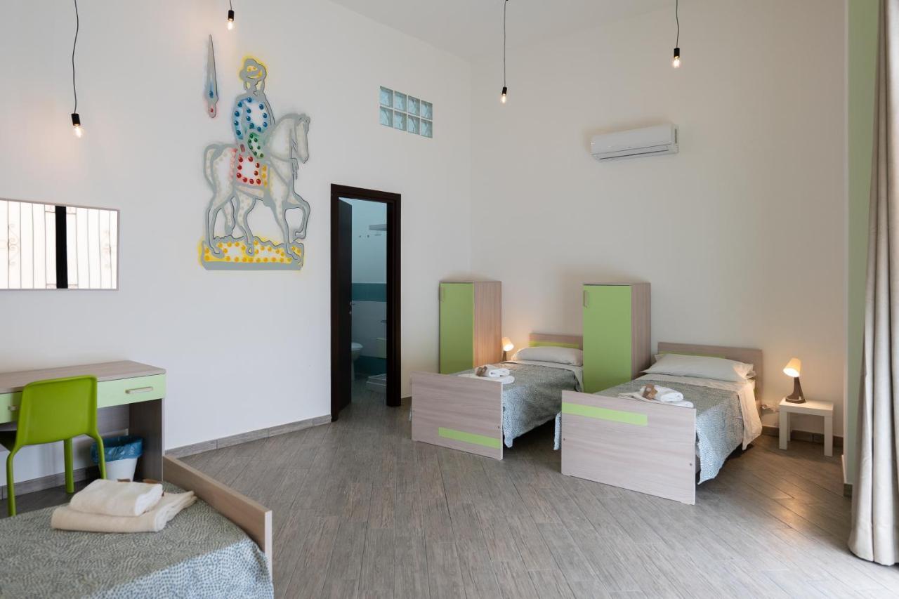 Bed 4-Bed Mixed Dormitory Room