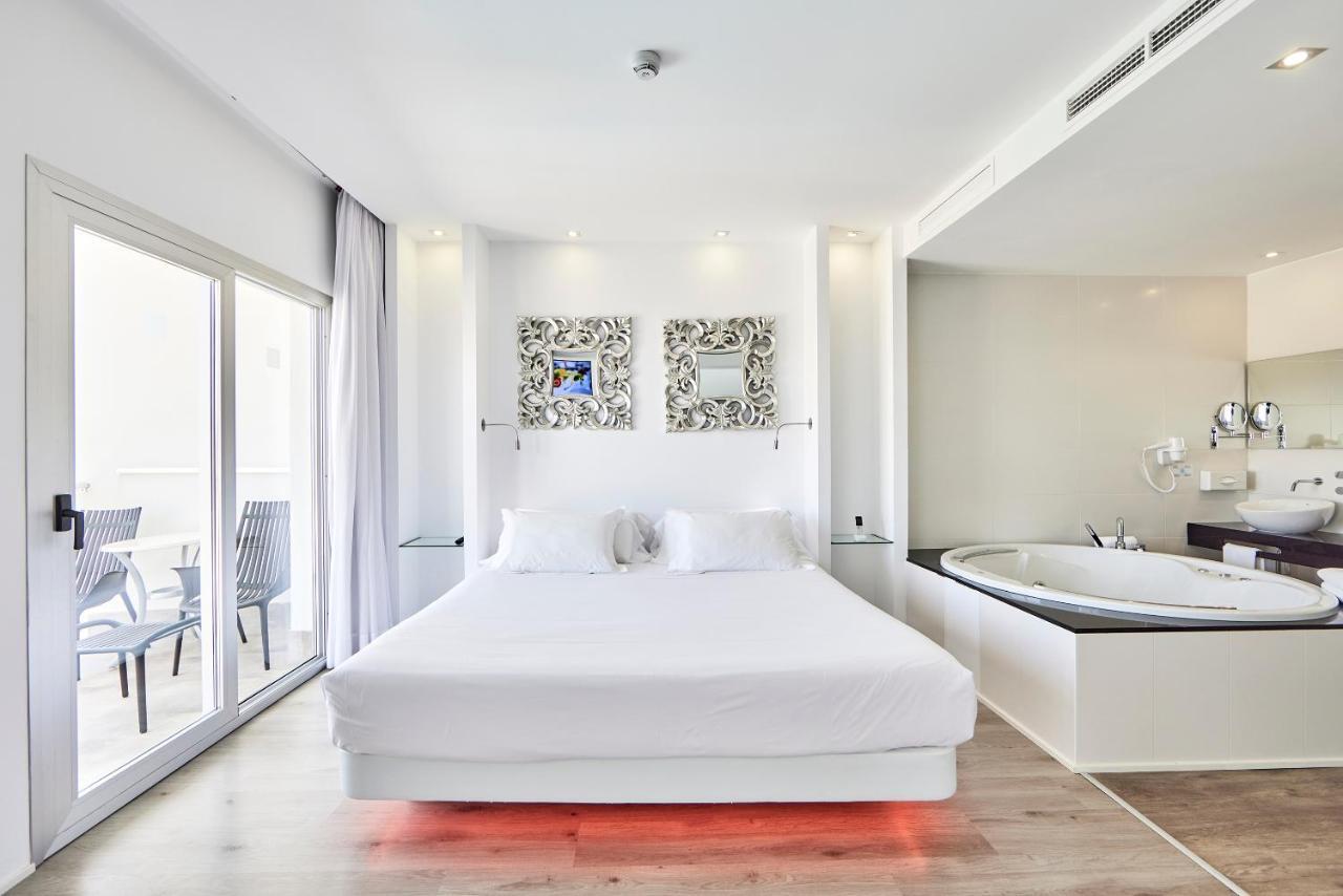 Dluxe Junior Suite Jacuzzi