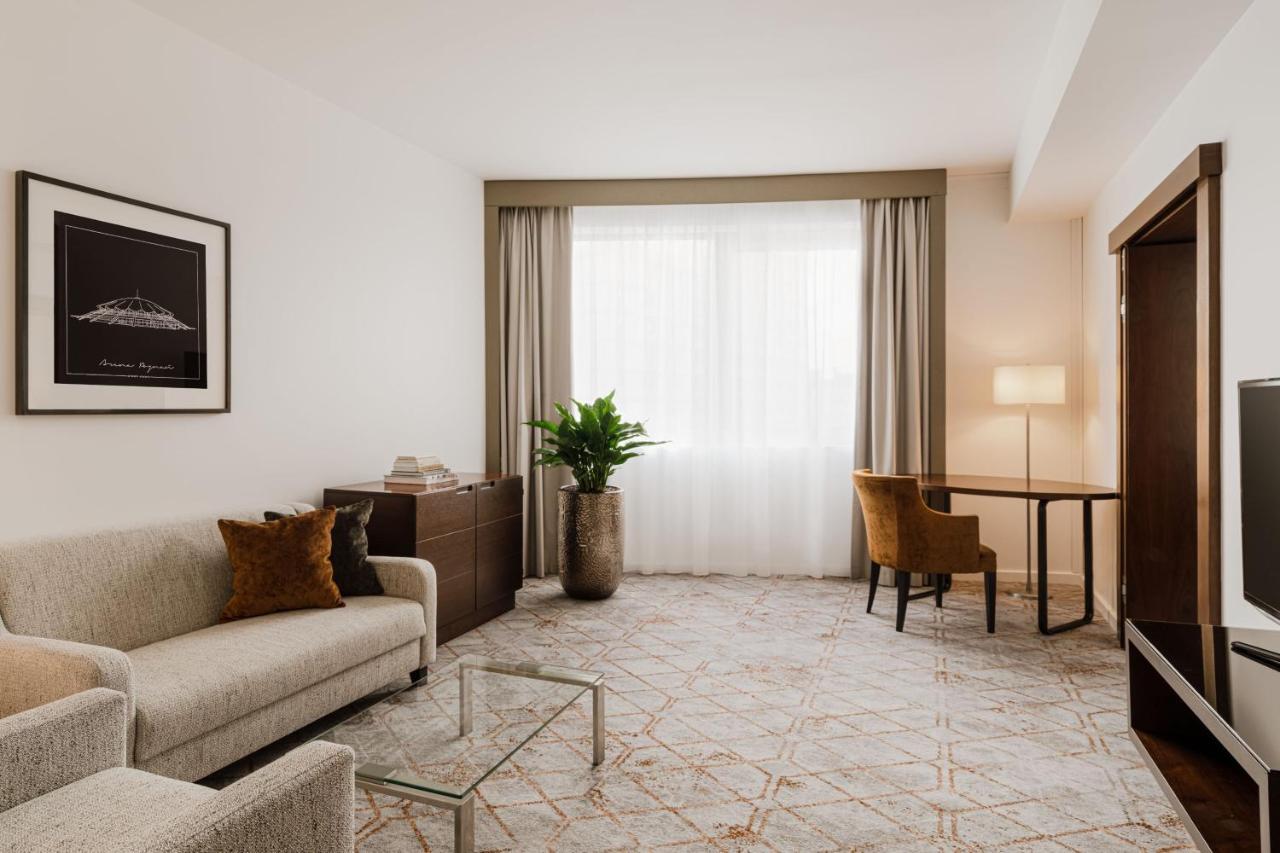 Deluxe Suite Club lounge access 1 Bedroom Suite 1 King