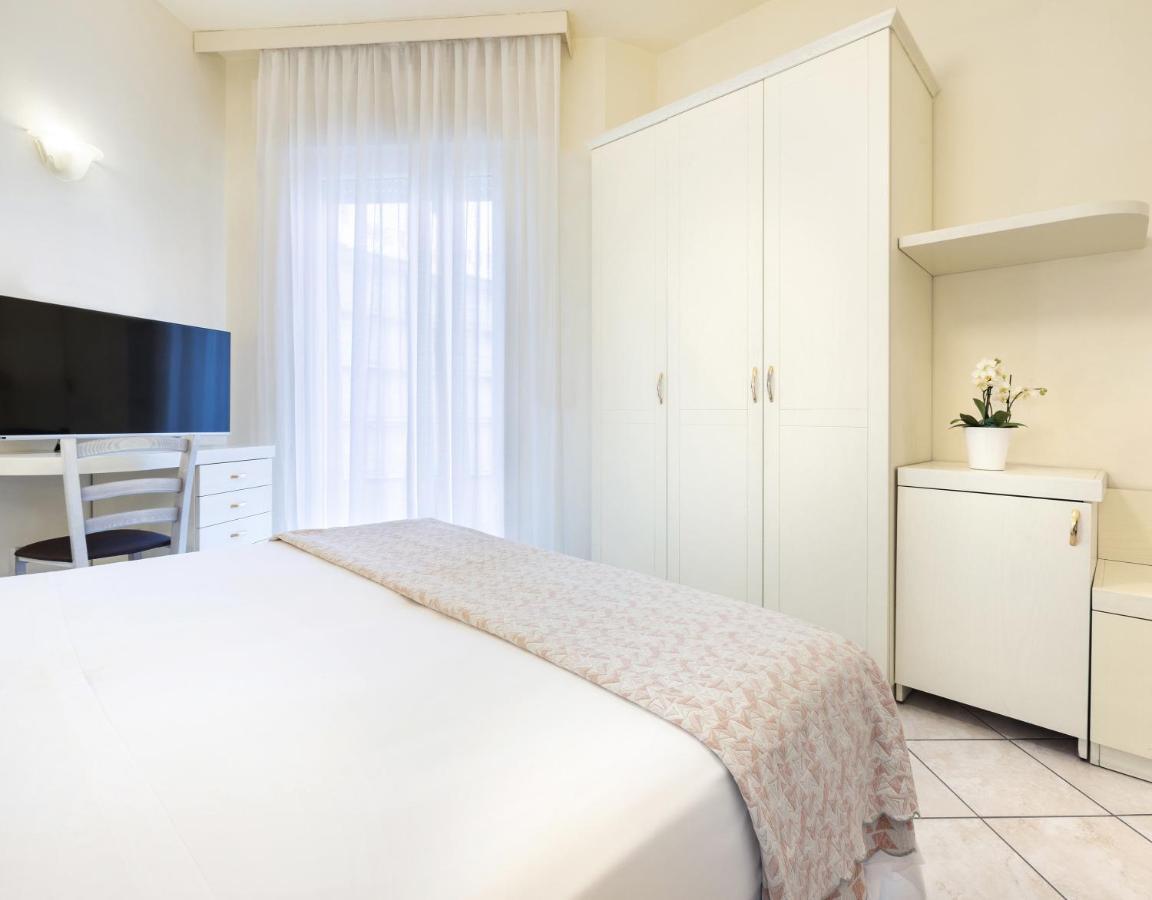 Superior Quadruple Room,1399917803:JPEG