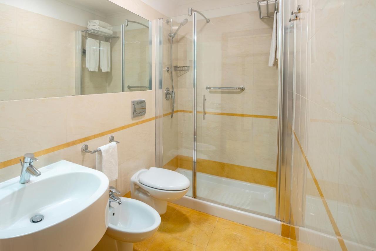Classic Single Room