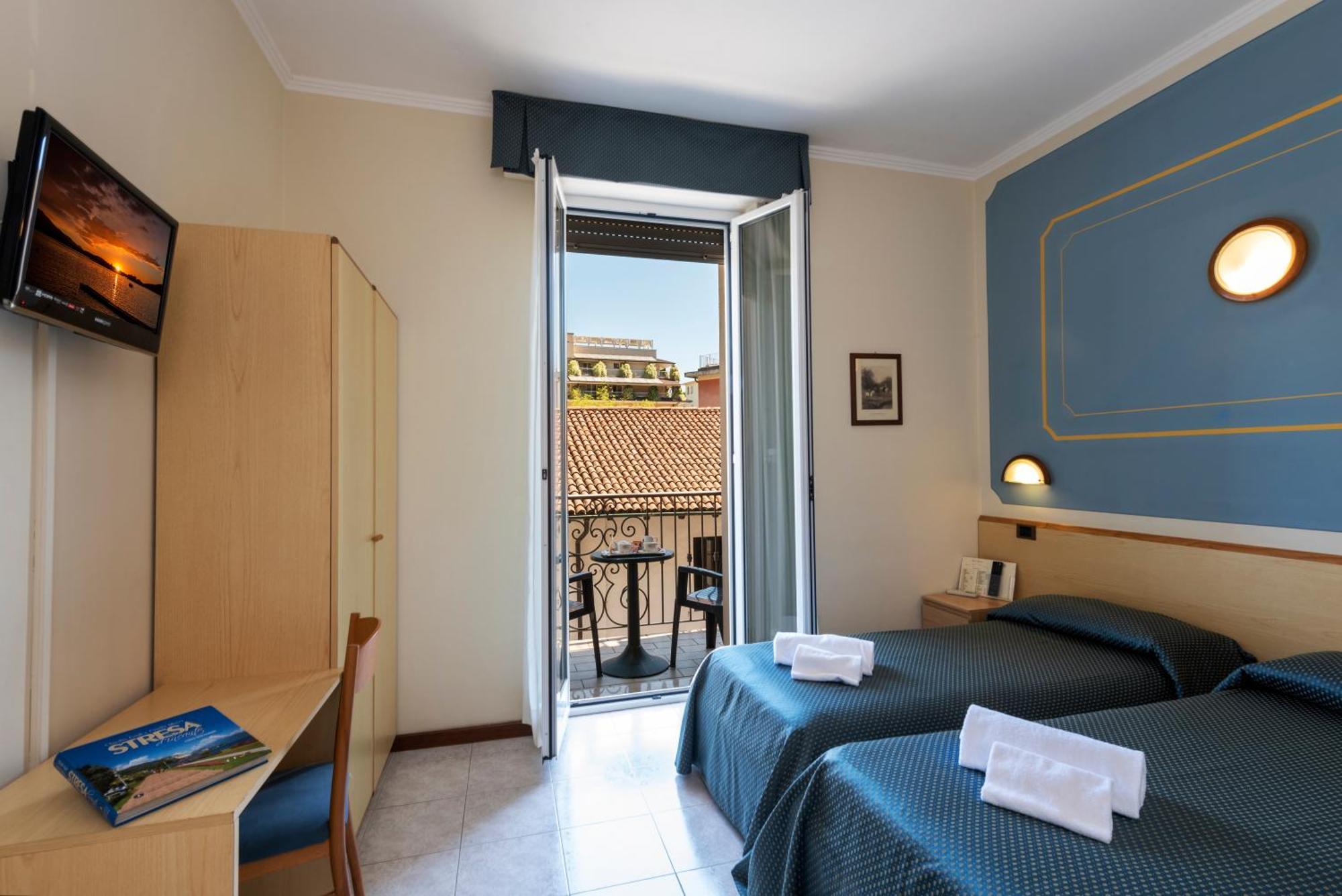 Double or Twin Room Balcony