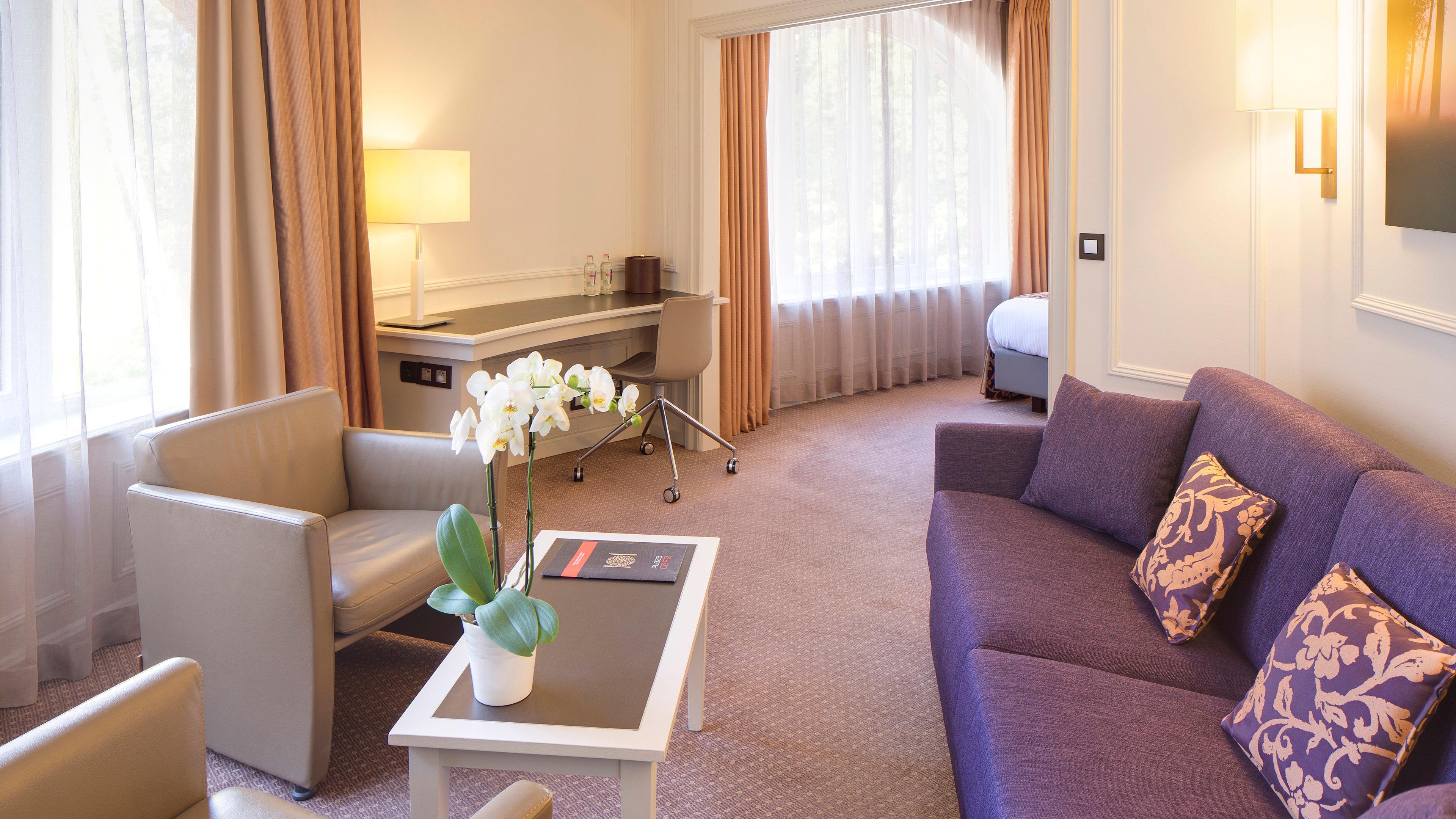 Junior King Suite City View